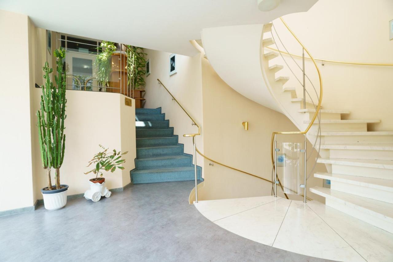 Hotel Sonne Готтмадинген Экстерьер фото